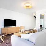 Marvelous With Private Pool *