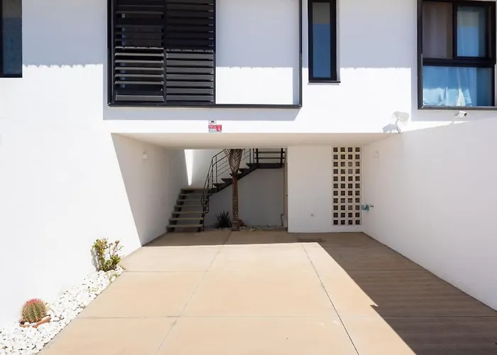 Marvelous With Private Pool 度假居 *